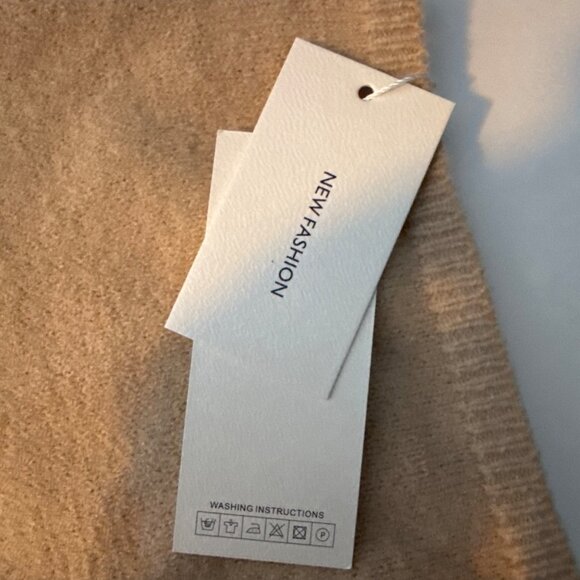 Beige V-Neck Short Sleeve Knit Sweater Top For Women XL - Picture 4 of 5